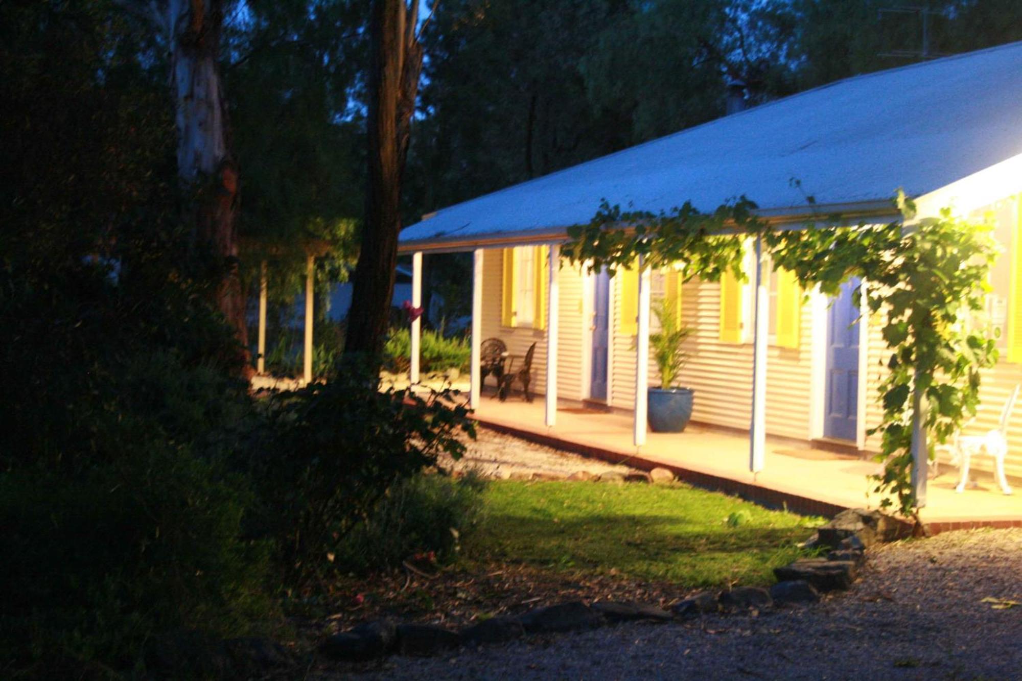 Amy'S House Bed & Breakfast Оберн Экстерьер фото