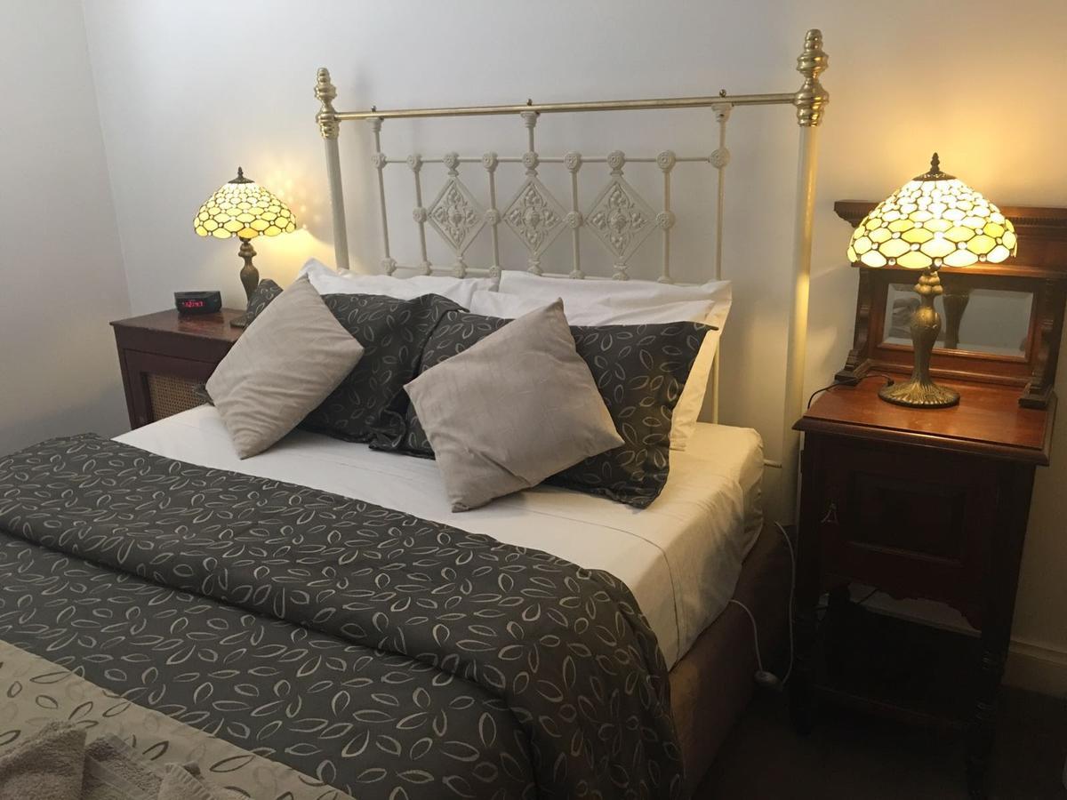 Amy'S House Bed & Breakfast Оберн Экстерьер фото